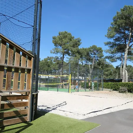Hoya Surf Camp - Activites + Holiday home