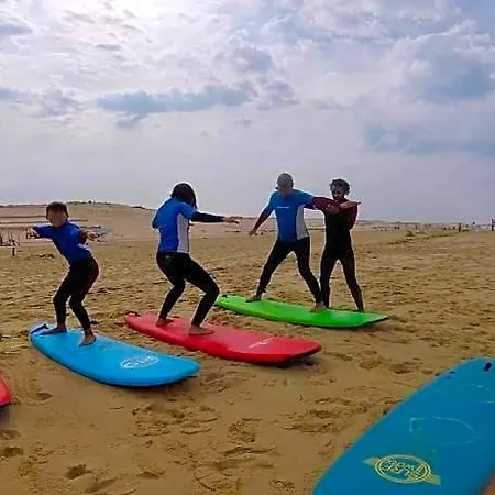 Hoya Surf Camp