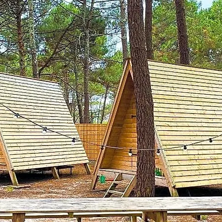 Hoya Surf Camp