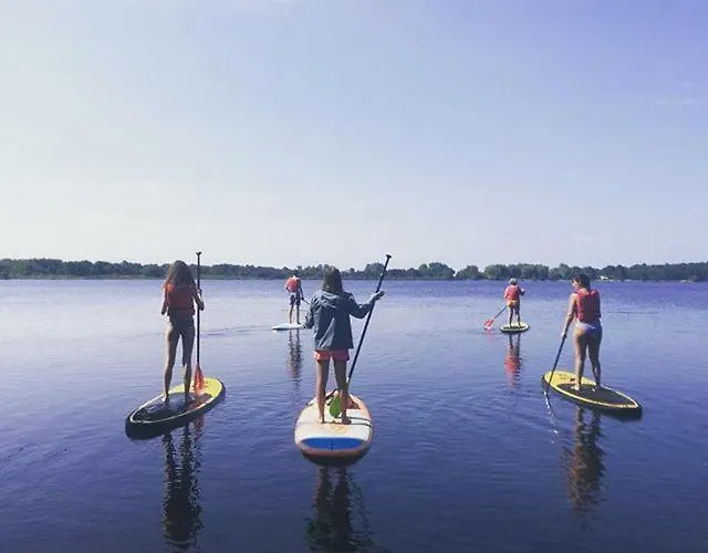 Hoya Surf Camp Nyaraló